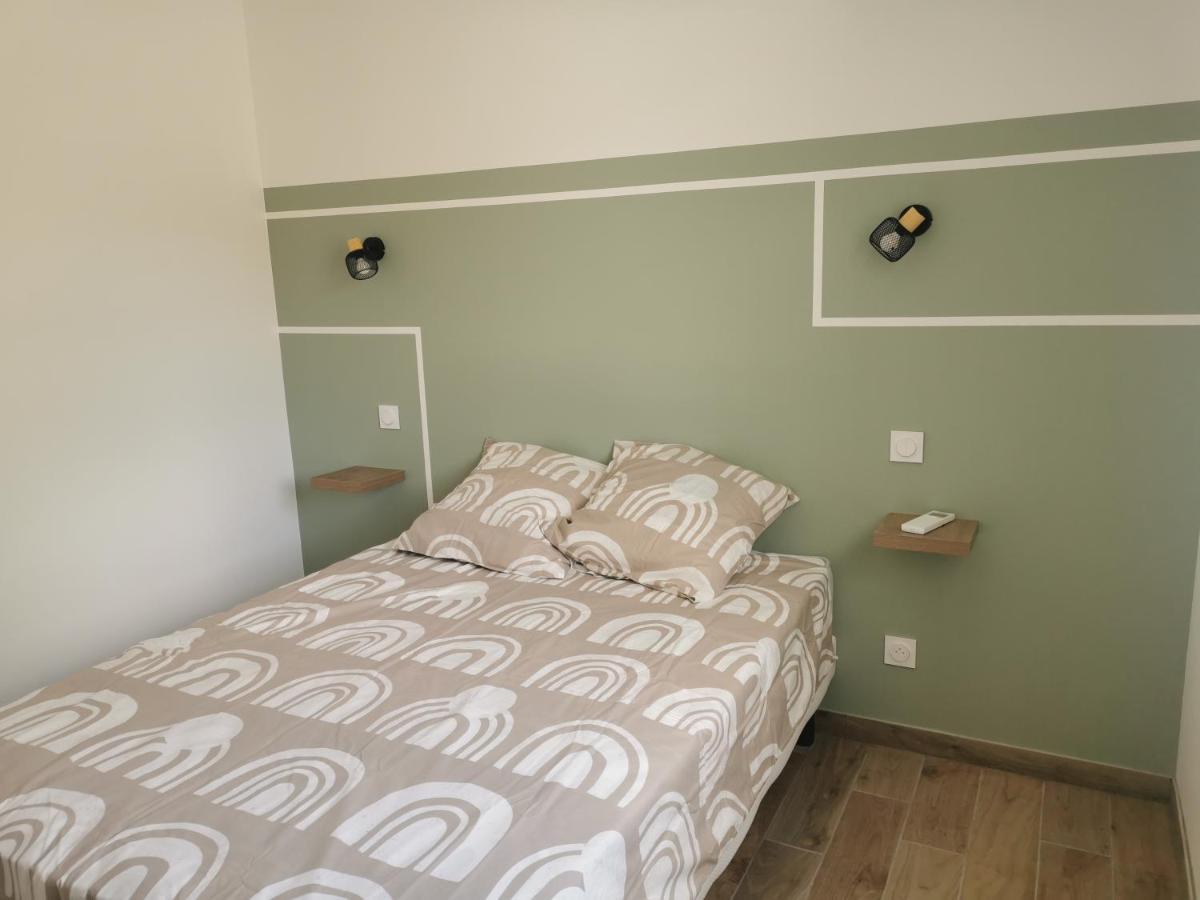 Maison Mitoyenne Au Coeur Du Pays Basque Saint-Esteben Eksteriør billede